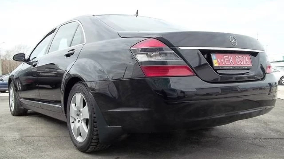 Mercedes-Benz S-Class 3
