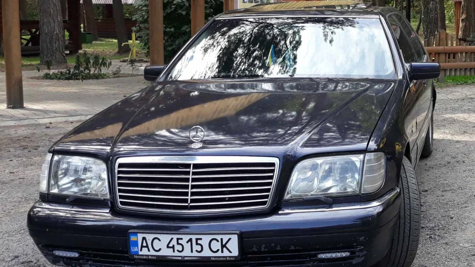 Mercedes-Benz S-Class 4