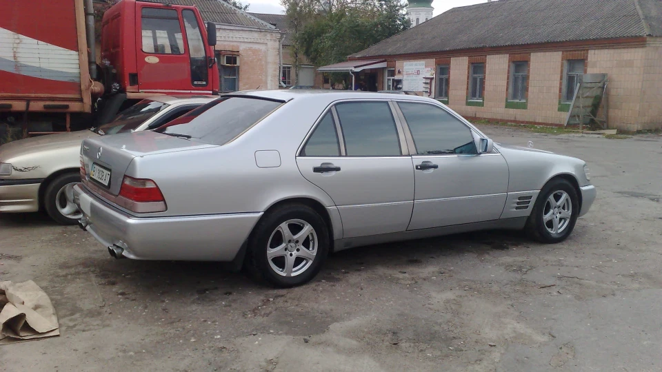 Mercedes-Benz S-Class 5
