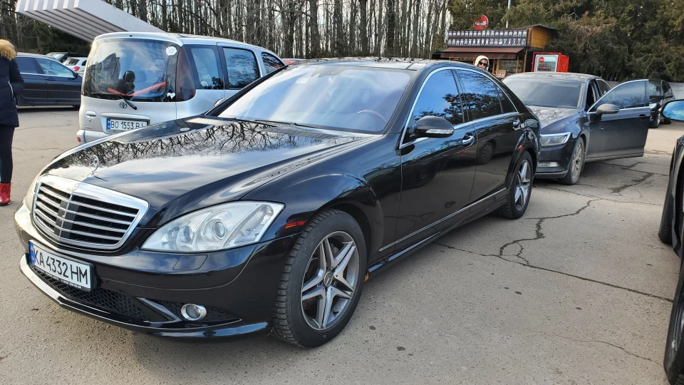 Mercedes-Benz S-Class 2
