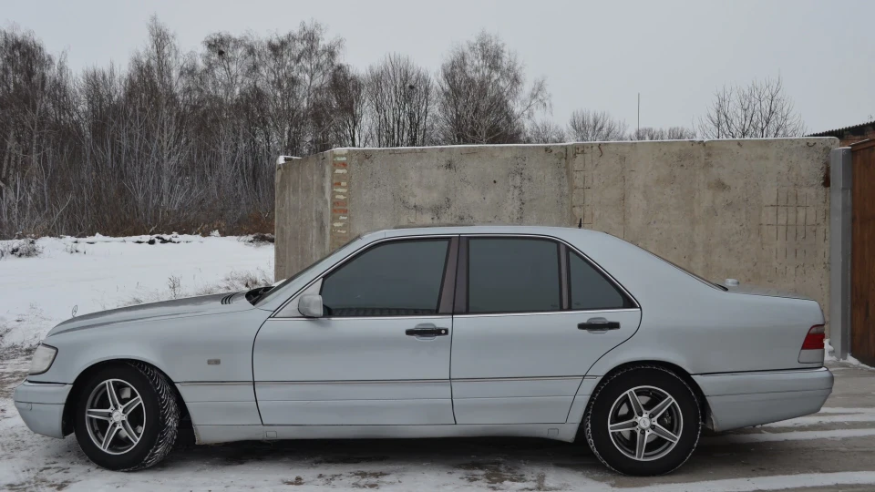 Mercedes-Benz S-Class 2