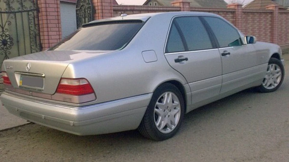 Mercedes-Benz S-Class 3