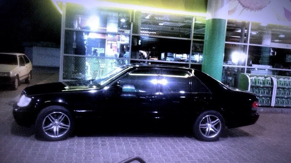 Mercedes-Benz S-Class 2