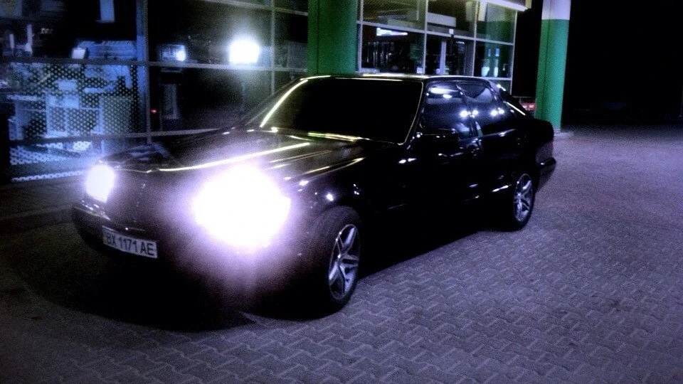 Mercedes-Benz S-Class 3