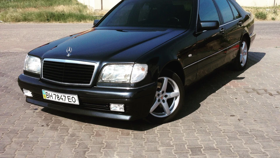 Mercedes-Benz S-Class 2