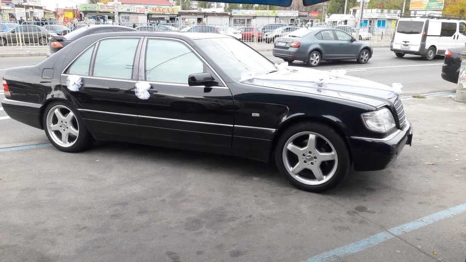 Mercedes-Benz S-Class 4