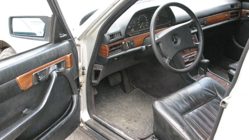 Mercedes-Benz S-Class 5