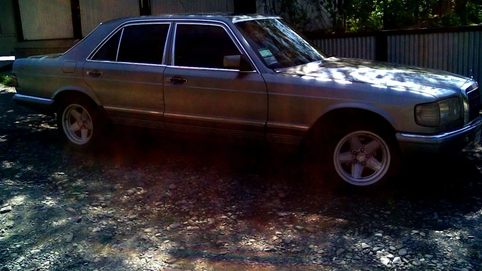 Mercedes-Benz S-Class 2