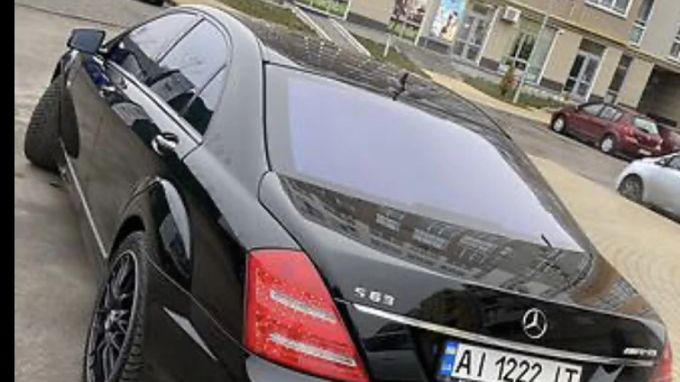 Mercedes-Benz S-Class 2