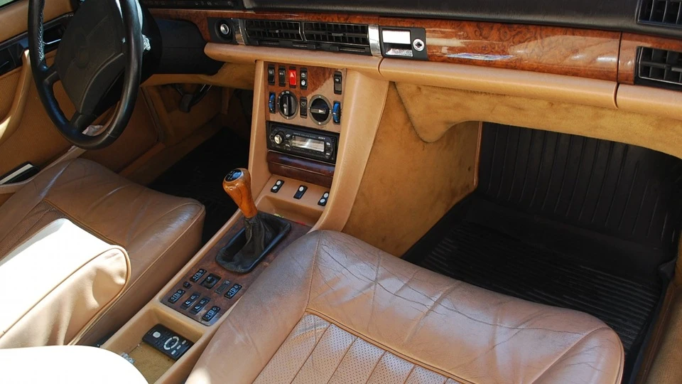 Mercedes-Benz S-Class 2