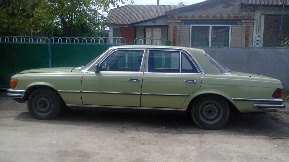 Mercedes-Benz S-Class 3