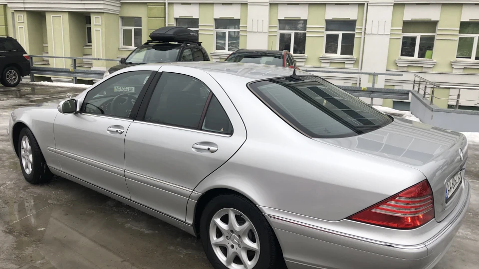 Mercedes-Benz S-Class :)