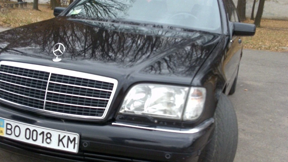 Mercedes-Benz S-Class 4