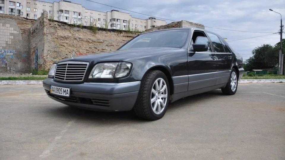 Mercedes-Benz S-Class 2