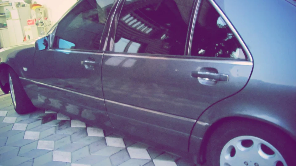 Mercedes-Benz S-Class 3
