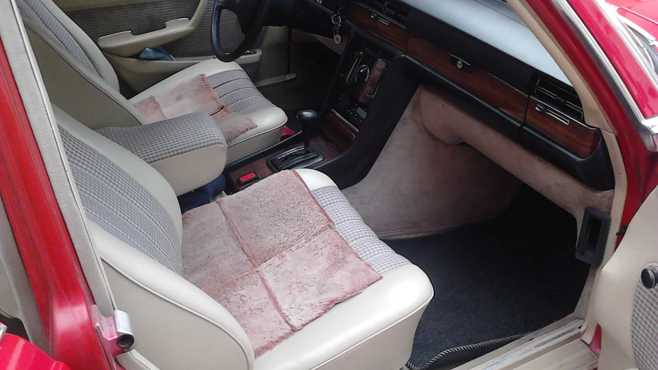 Mercedes-Benz S-Class 2