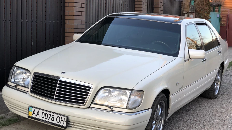 Mercedes-Benz S-Class 2