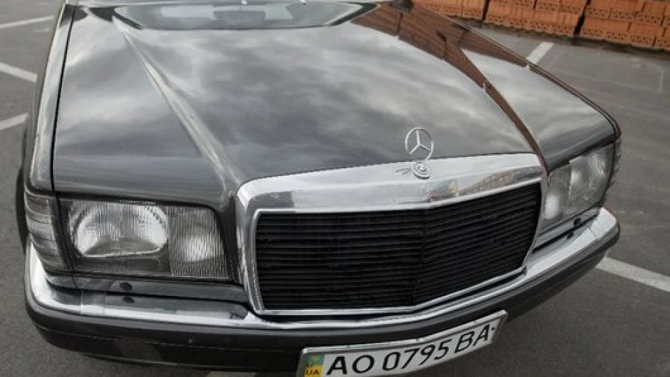 Mercedes-Benz S-Class 4