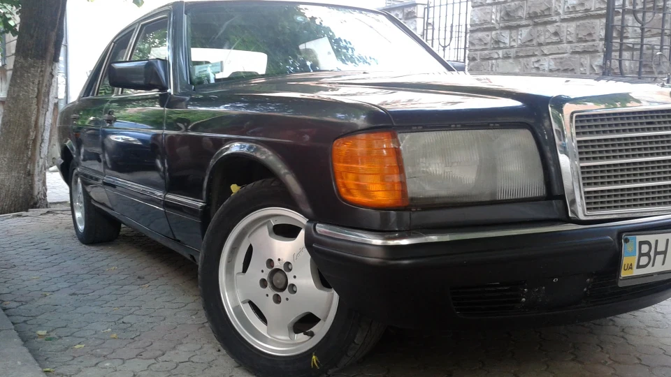 Mercedes-Benz S-Class 2
