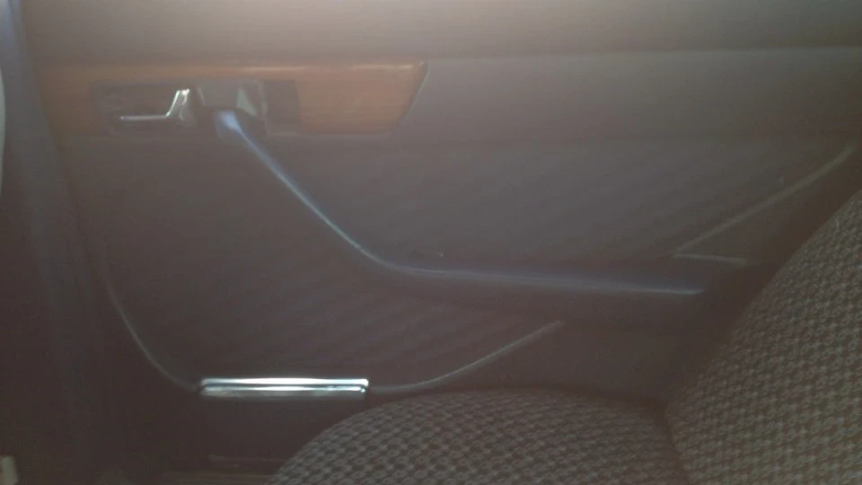 Mercedes-Benz S-Class 4