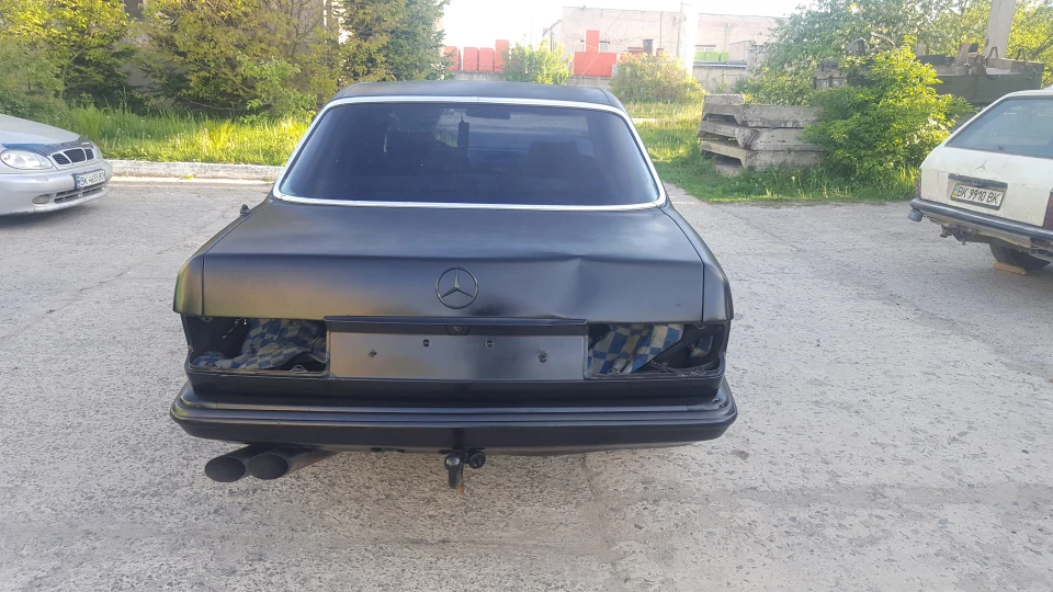 Mercedes-Benz S-Class 5