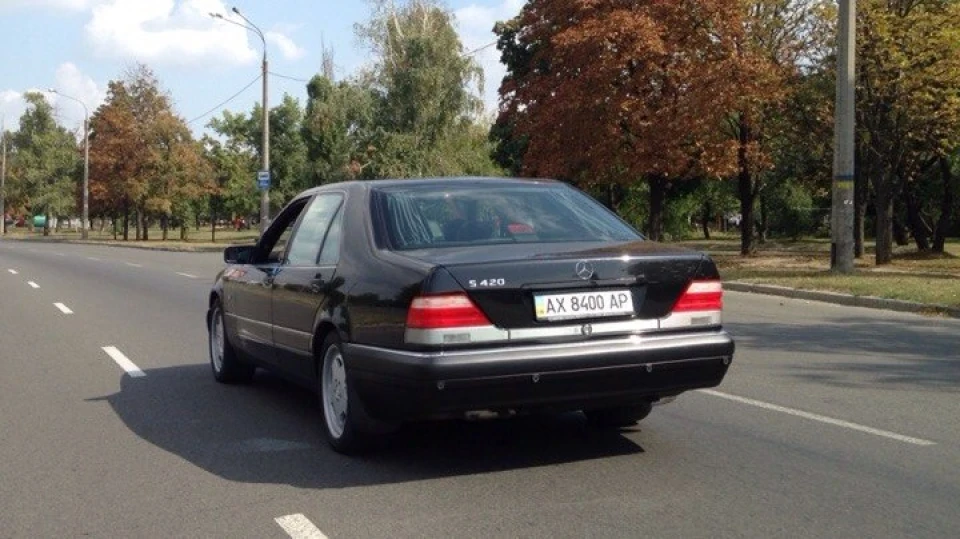 Mercedes-Benz S-Class 2