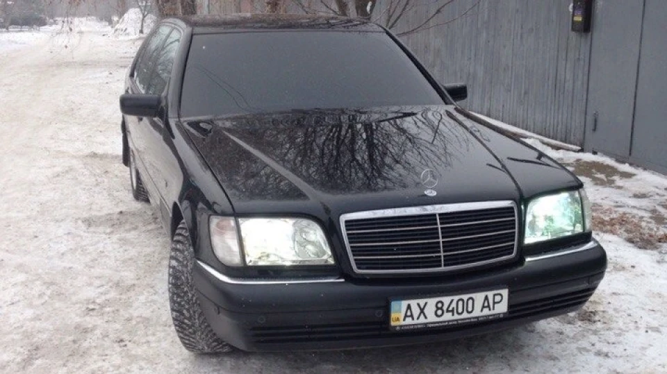 Mercedes-Benz S-Class 4