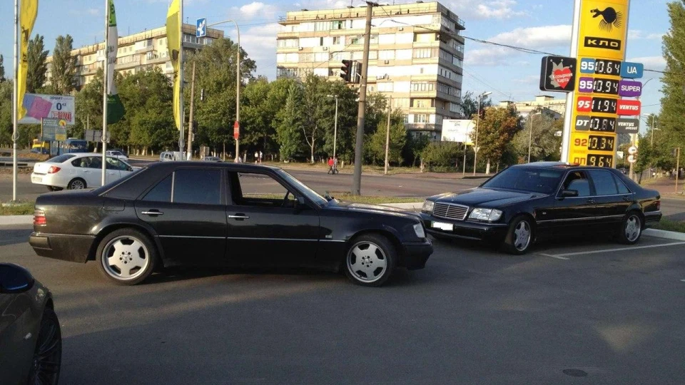 Mercedes-Benz S-Class 5
