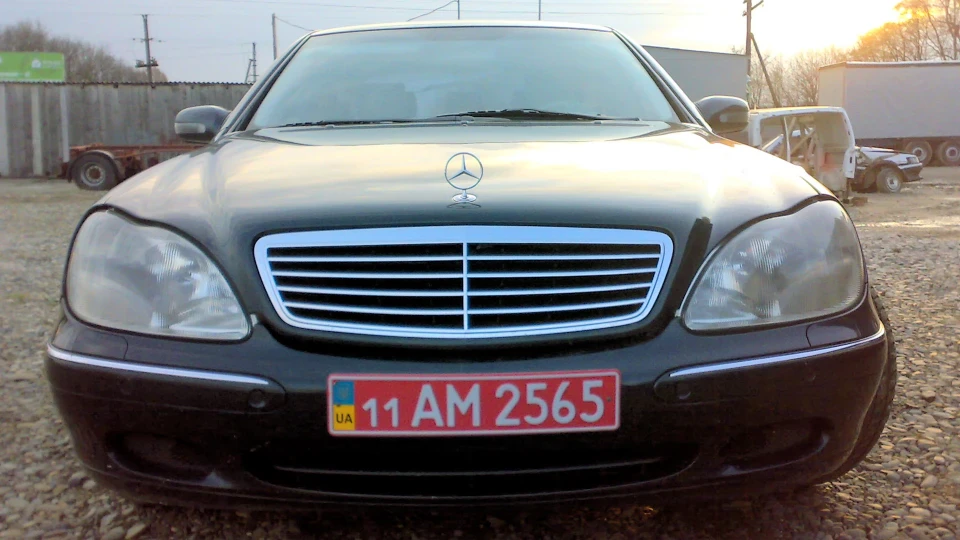 Mercedes-Benz S-Class 2