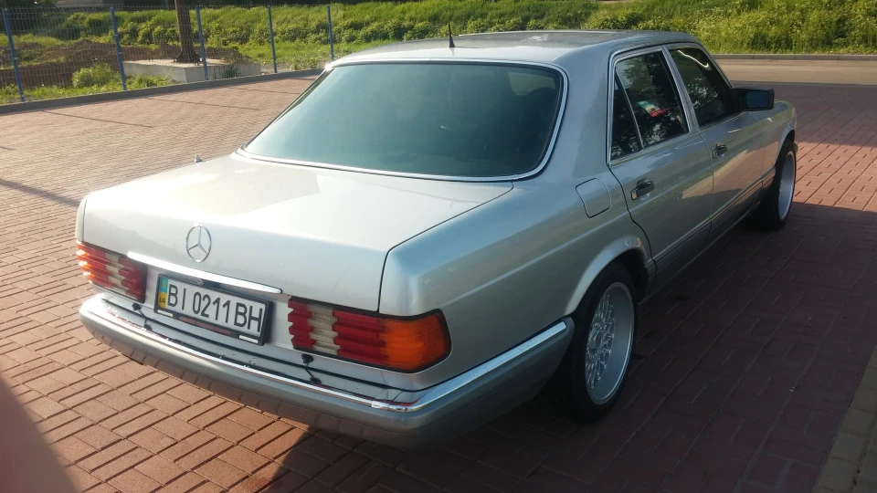 Mercedes-Benz S-Class 3
