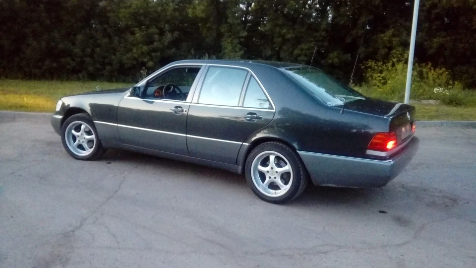 Mercedes-Benz S-Class 4