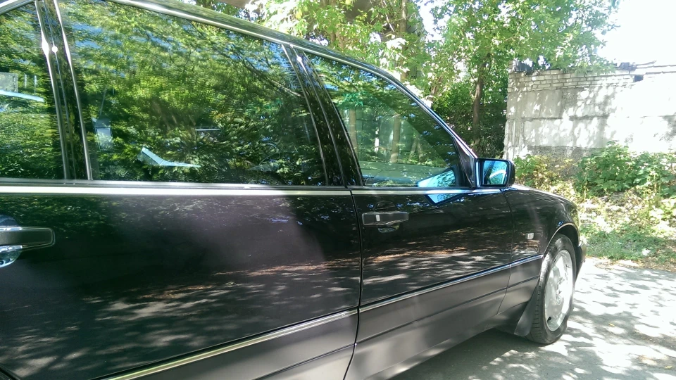 Mercedes-Benz S-Class 4