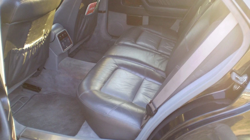 Mercedes-Benz S-Class 2