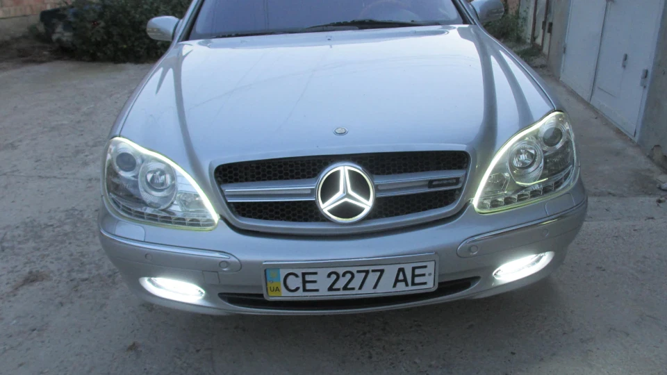 Mercedes-Benz S-Class 2