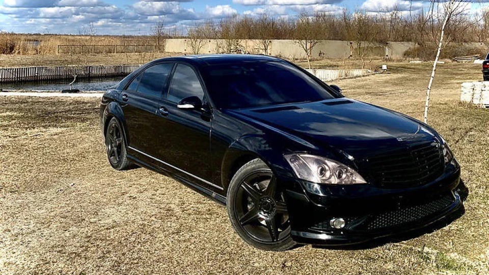 Mercedes-Benz S-Class 3