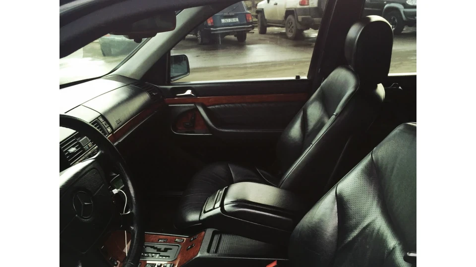 Mercedes-Benz S-Class 3
