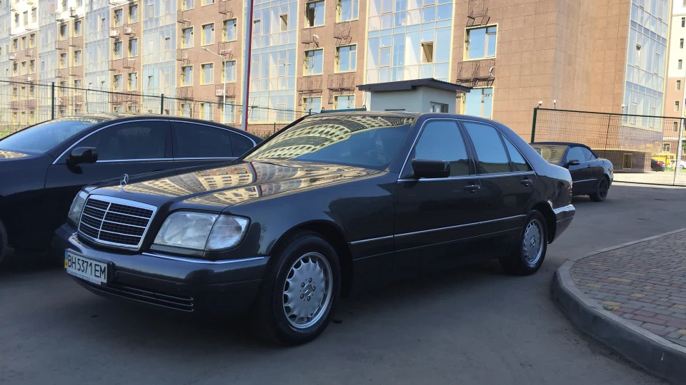 Mercedes-Benz S-Class 5