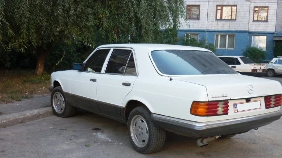 Mercedes-Benz S-Class 2,8 Газ/бензин 3