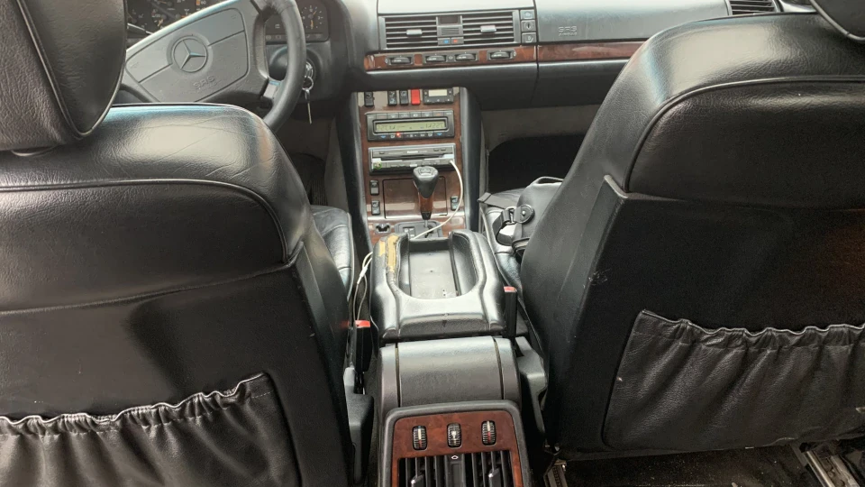 Mercedes-Benz S-Class 300TD Individual 3