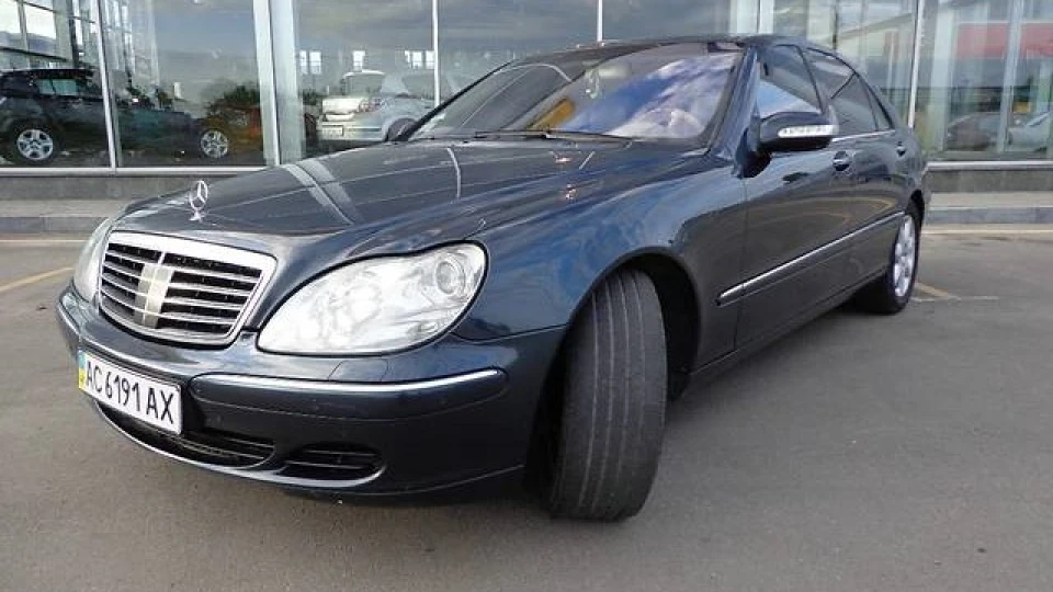 Mercedes-Benz S-Class 4 matic 2