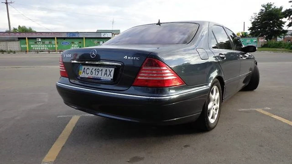 Mercedes-Benz S-Class 4 matic 4