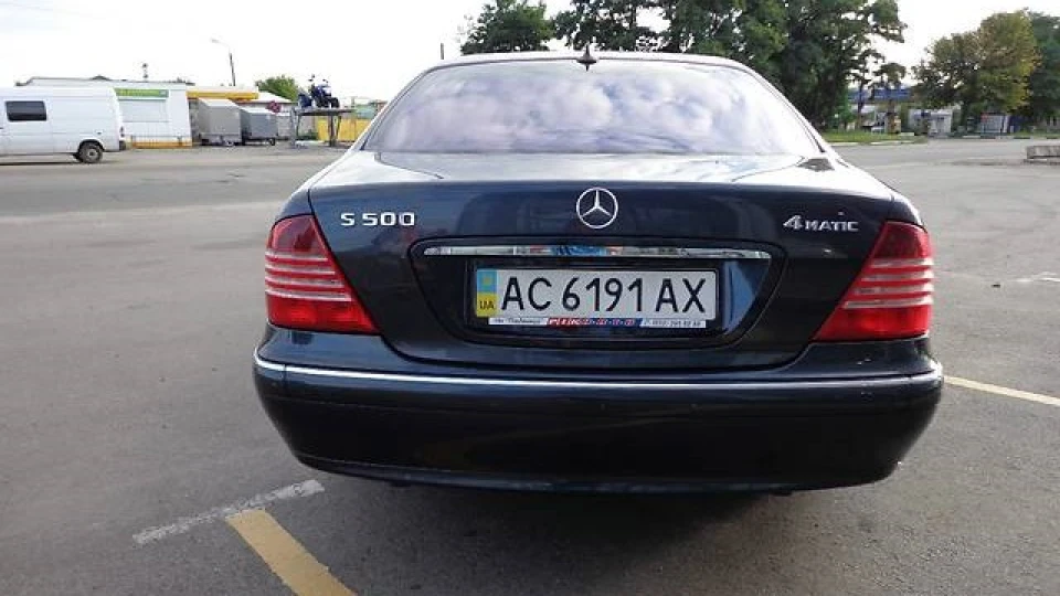 Mercedes-Benz S-Class 4 matic 5