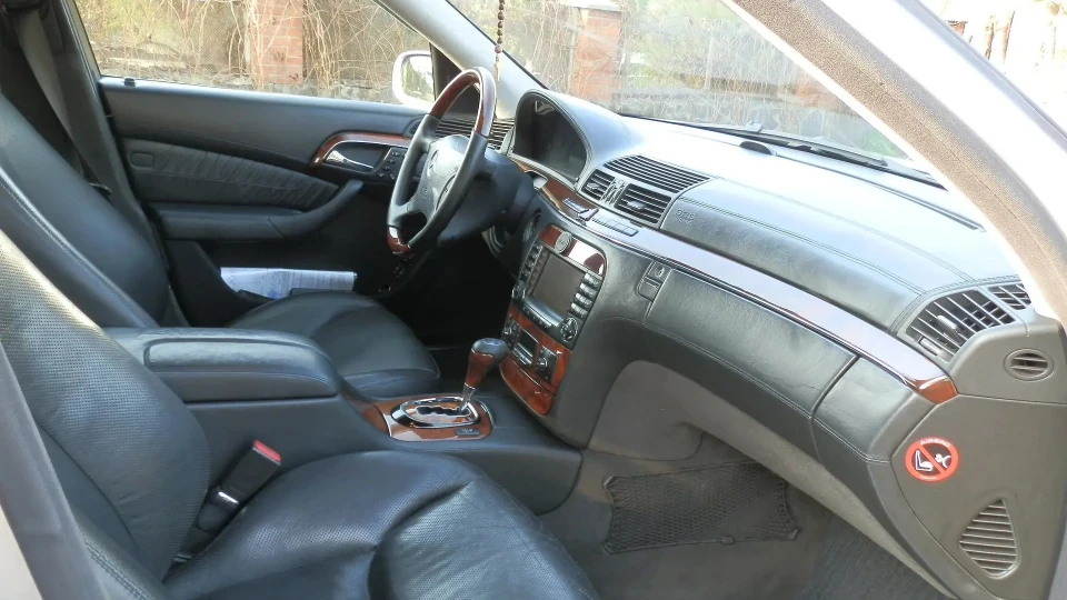 Mercedes-Benz S-Class 4 matic 5