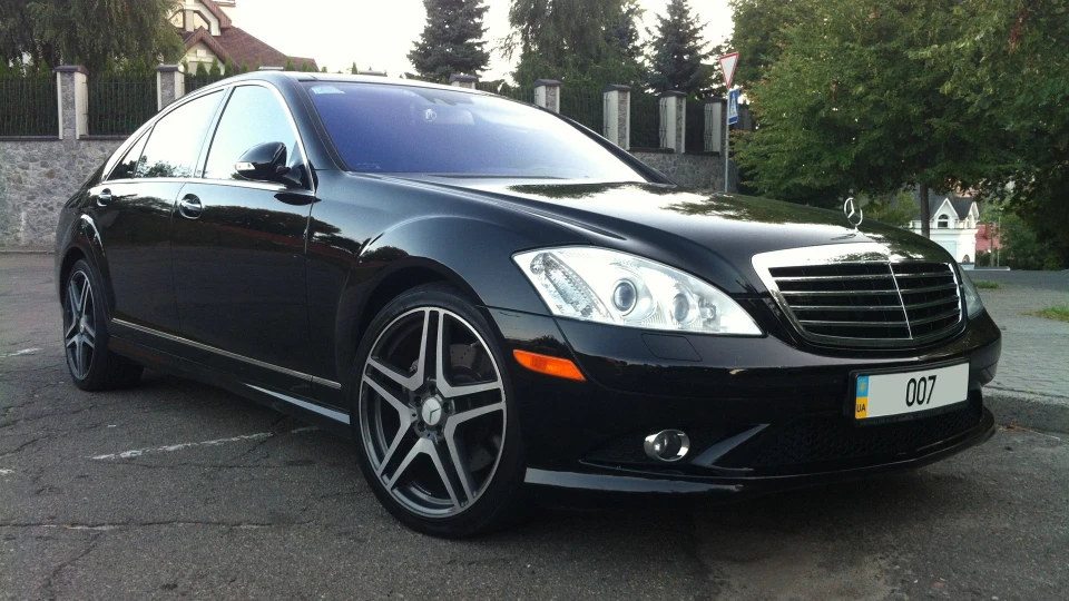 Mercedes-Benz S-Class 4-matic 2