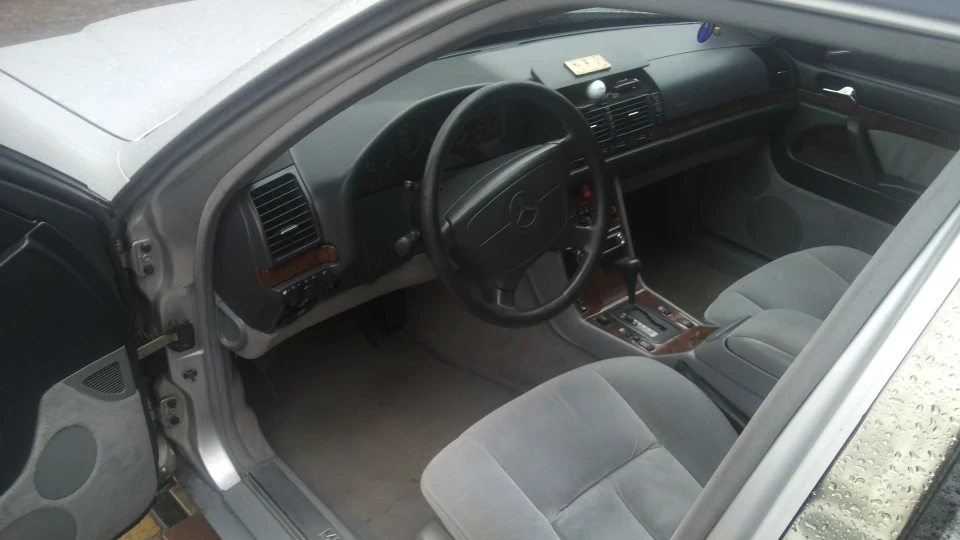 Mercedes-Benz S-Class 4.2 270 л.с 4
