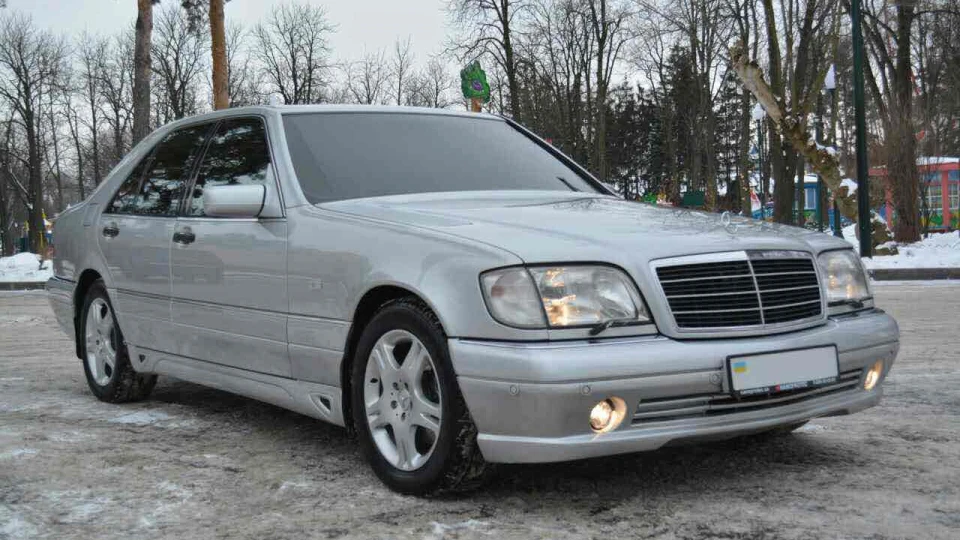 Mercedes-Benz S-Class 5.0 Бензин