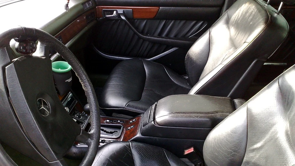 Mercedes-Benz S-Class 500 SE 5