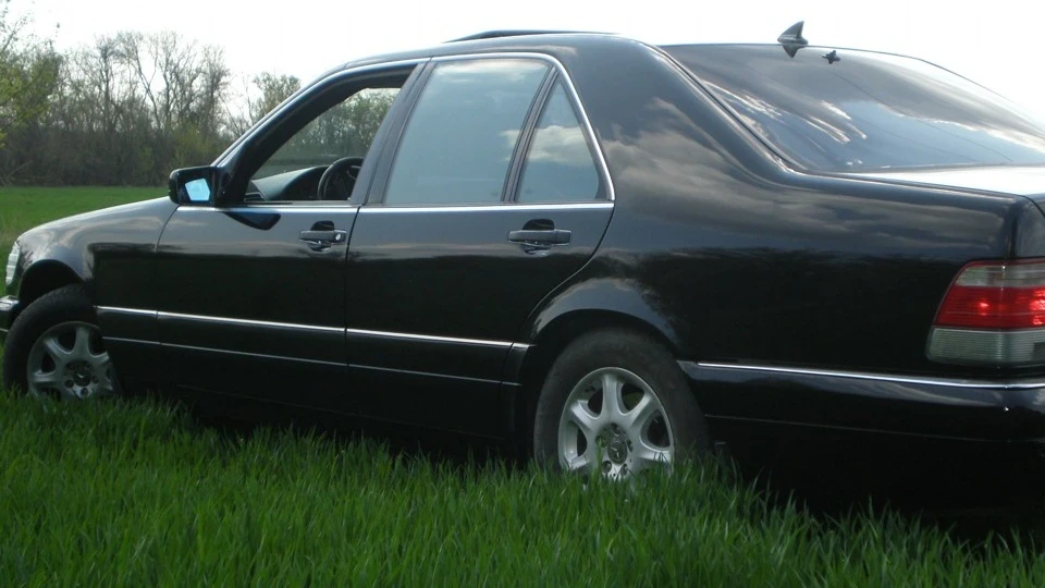 Mercedes-Benz S-Class 500