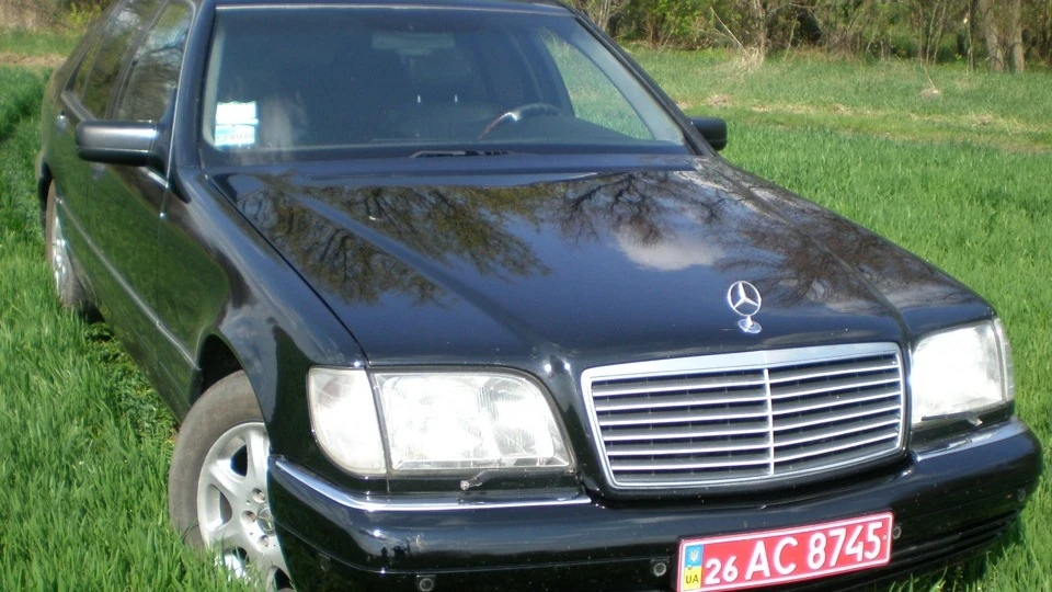 Mercedes-Benz S-Class 500 4