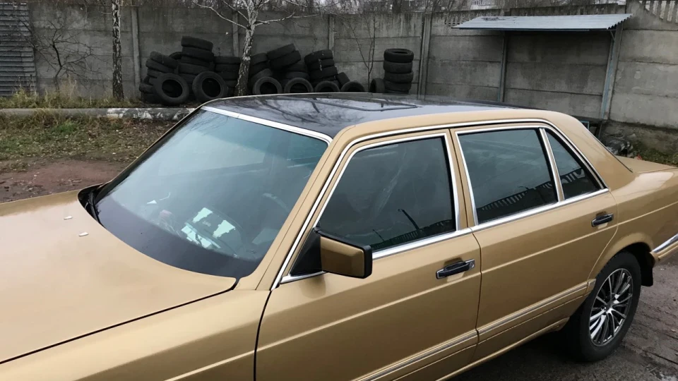 Mercedes-Benz S-Class 5.6 sel 4